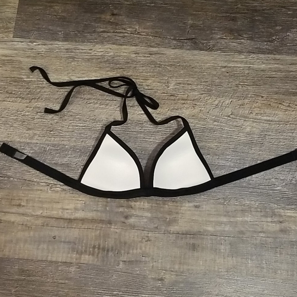 Bikini Top Extra Padding - Picture 7 of 9